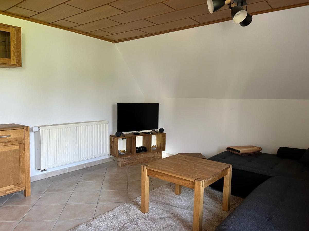 Schoene Wohnung In Ruhiger Laendlicher Lage Heidenheim  Esterno foto