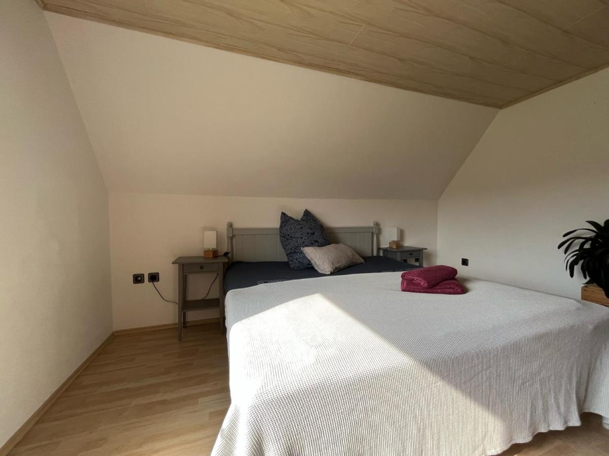 Schoene Wohnung In Ruhiger Laendlicher Lage Heidenheim  Esterno foto