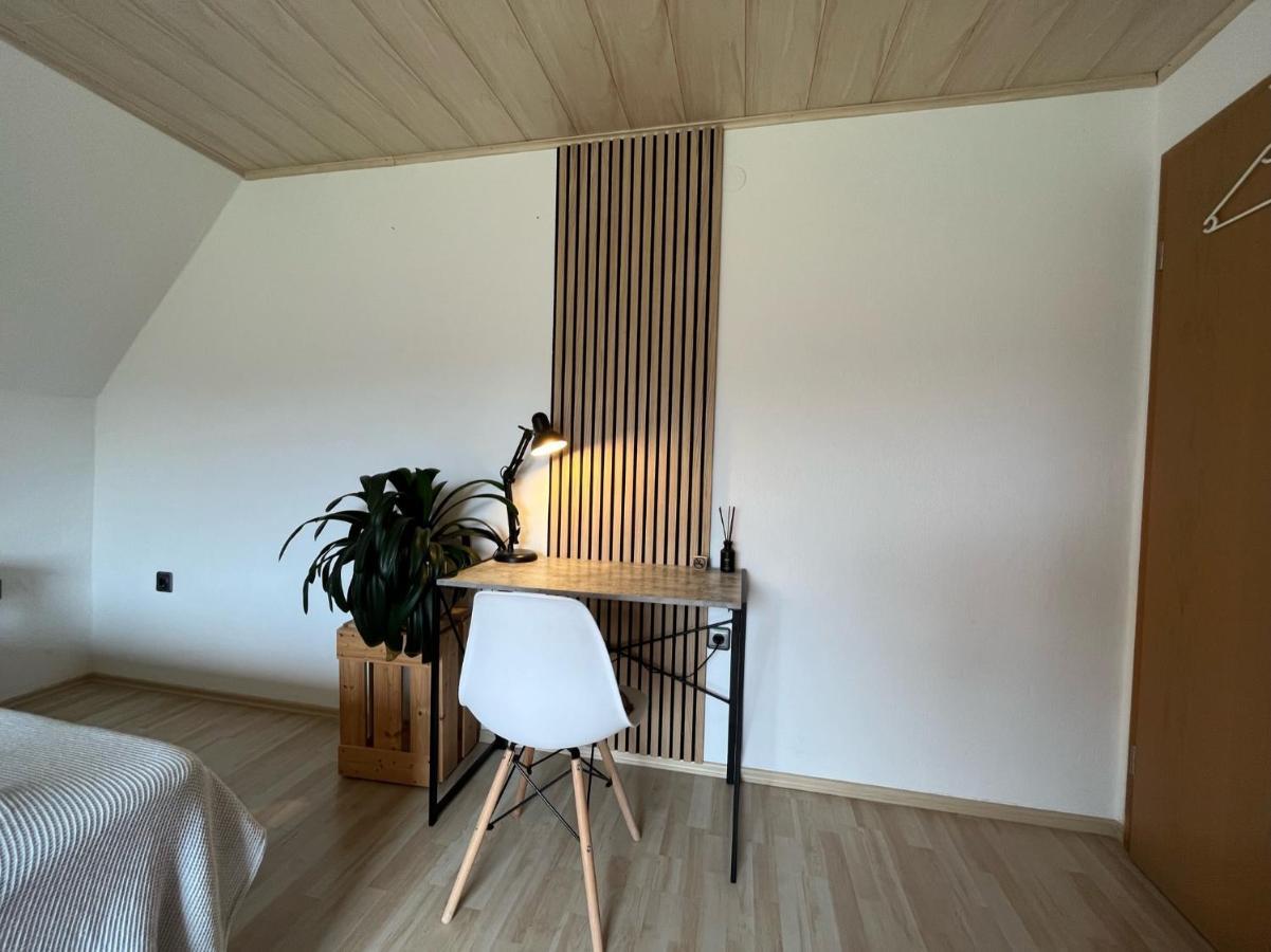 Schoene Wohnung In Ruhiger Laendlicher Lage Heidenheim  Esterno foto